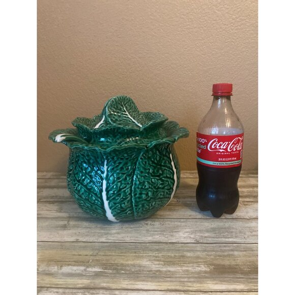 Vintage Green Cabbage Leaf Soup Tureen Set with Ladle - No Maker’s Mark - Picture 10 of 13